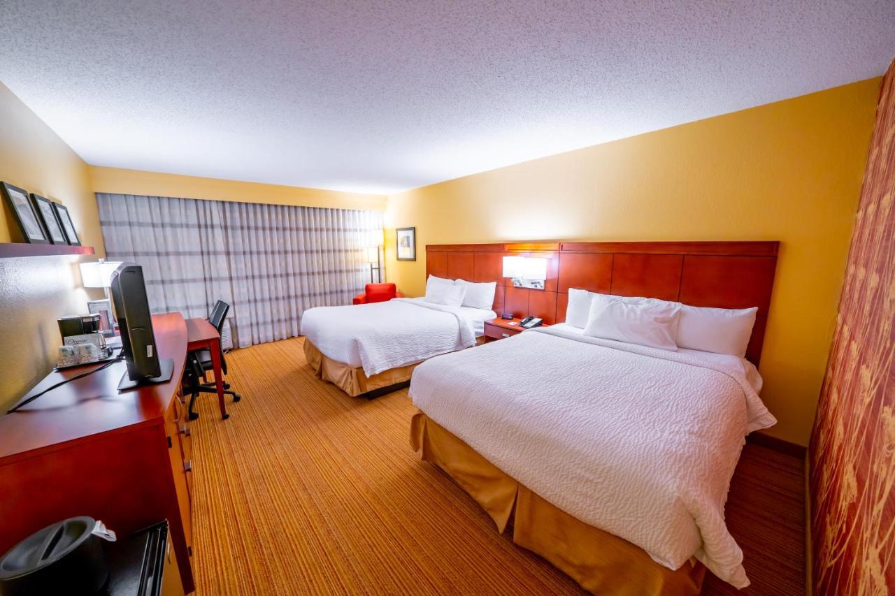 Iowa Inn Bettendorf Quad Cities Buitenkant foto