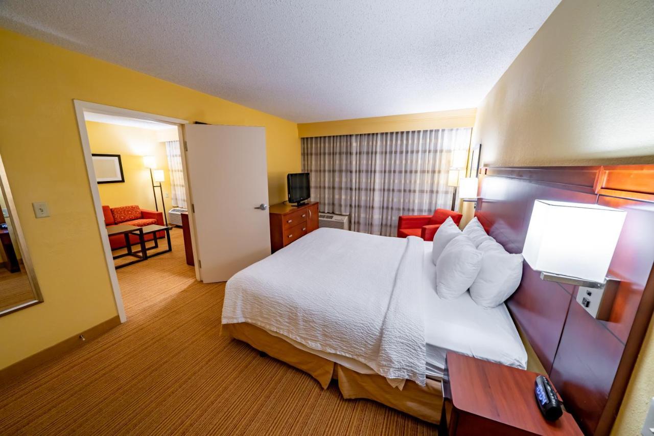 Iowa Inn Bettendorf Quad Cities Buitenkant foto