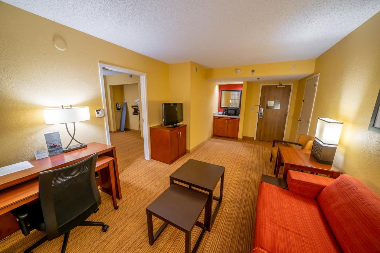 Iowa Inn Bettendorf Quad Cities Buitenkant foto