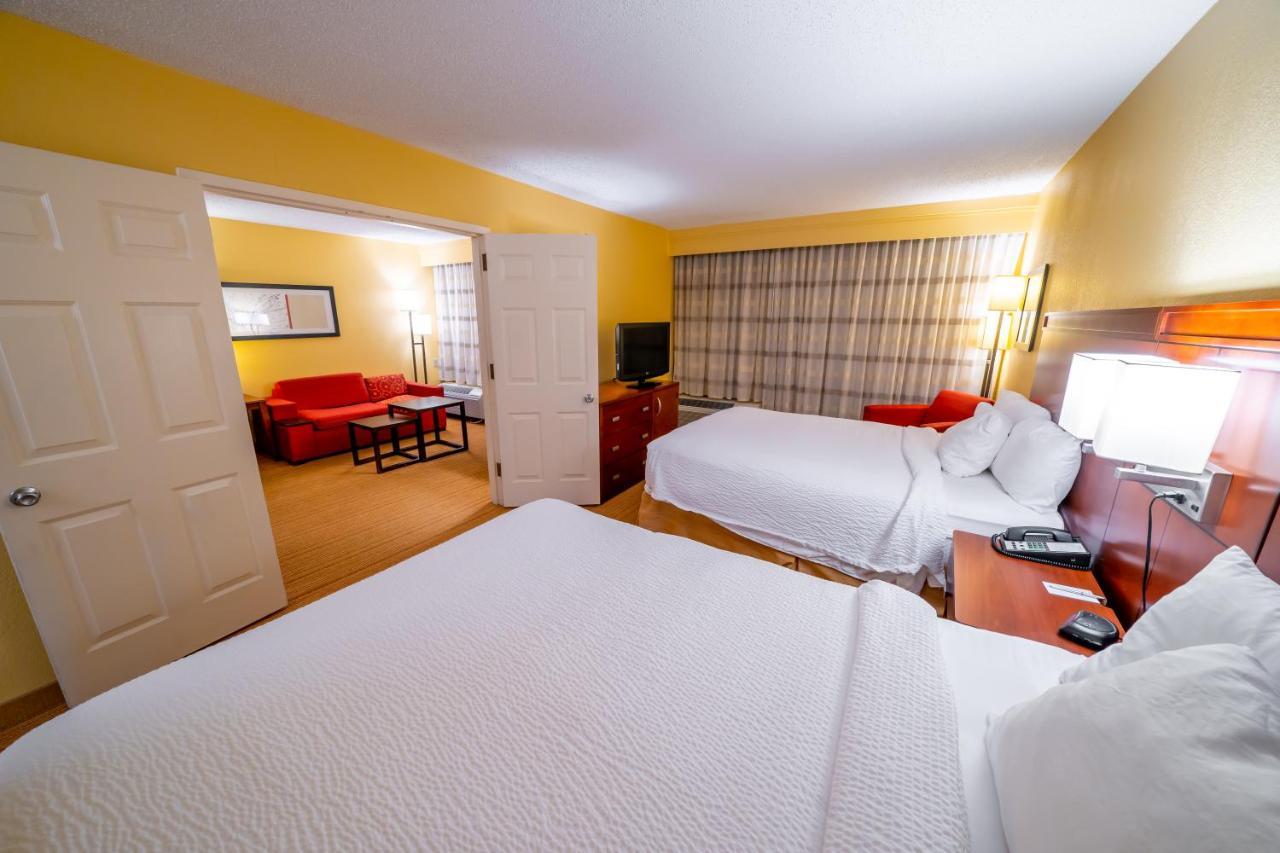 Iowa Inn Bettendorf Quad Cities Buitenkant foto