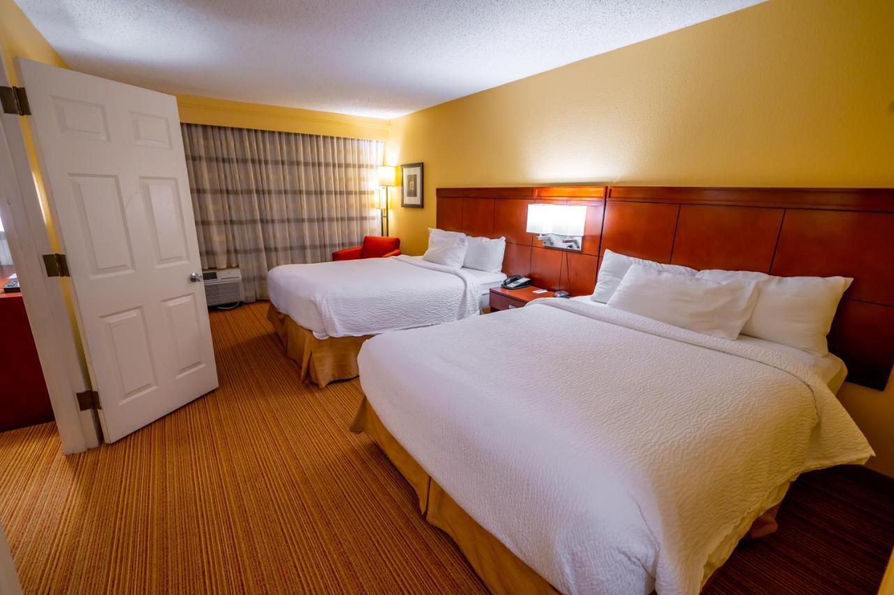 Iowa Inn Bettendorf Quad Cities Buitenkant foto