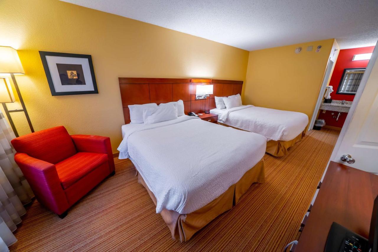Iowa Inn Bettendorf Quad Cities Buitenkant foto