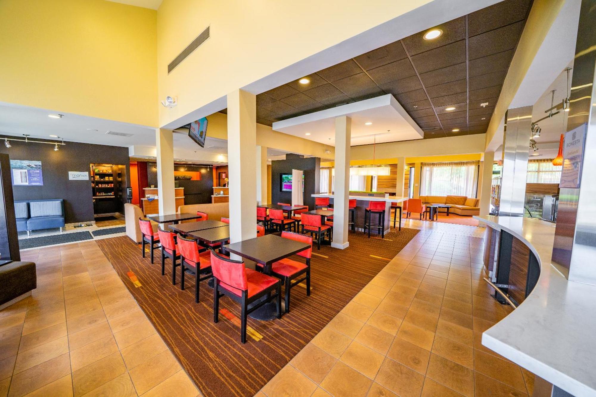 Iowa Inn Bettendorf Quad Cities Buitenkant foto