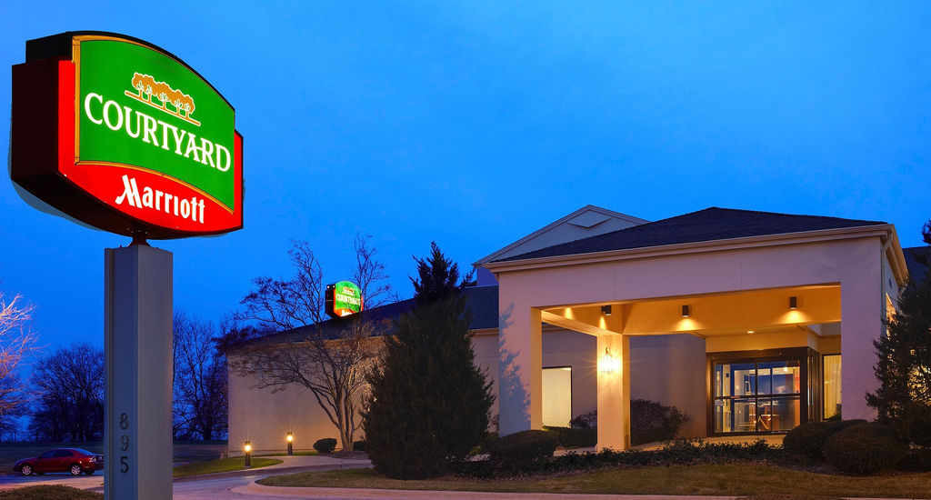 Iowa Inn Bettendorf Quad Cities Buitenkant foto